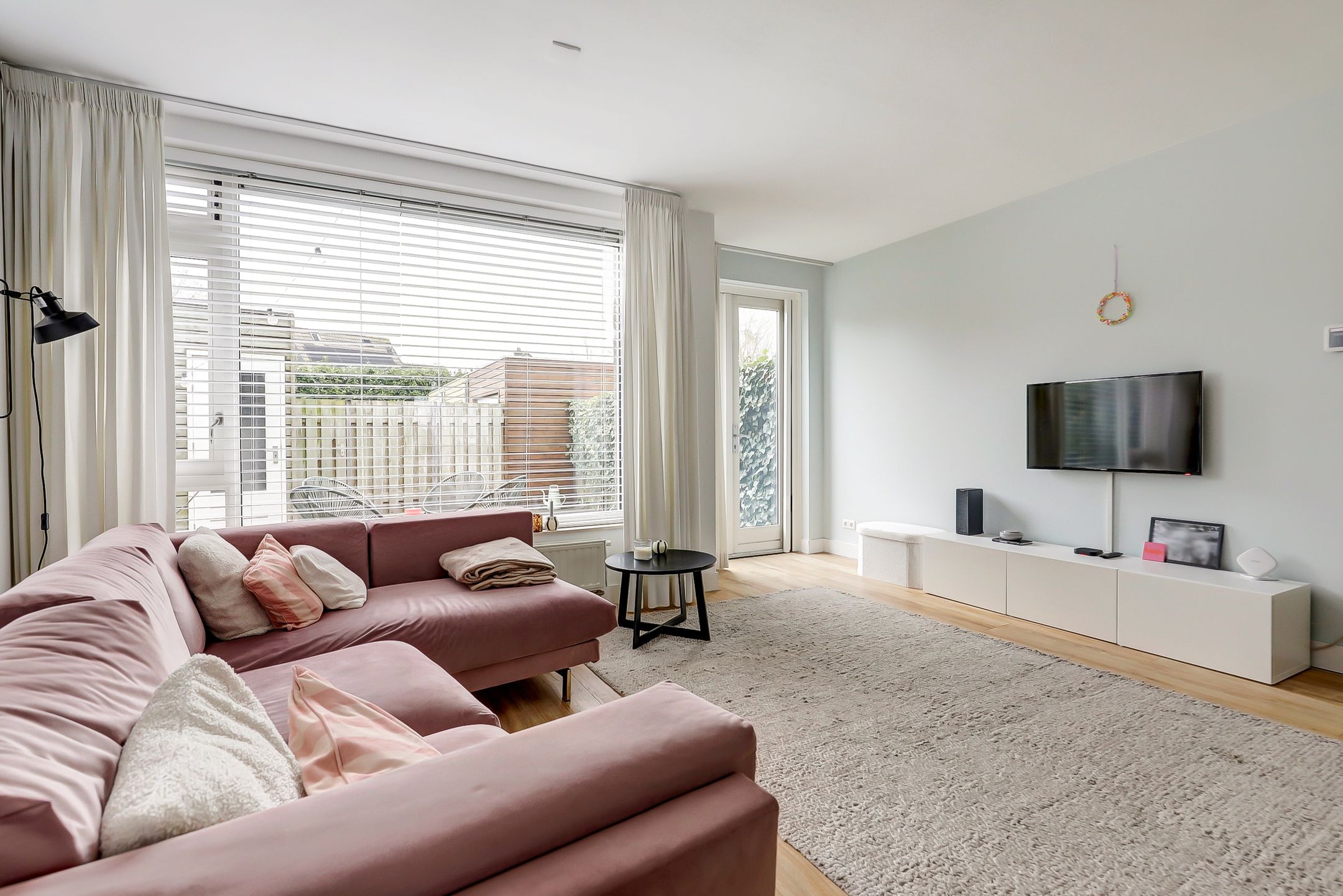 Foto 12 van Meidoorn 64