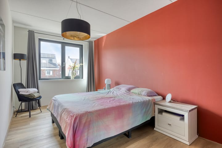 Foto 18 van Cedule 18