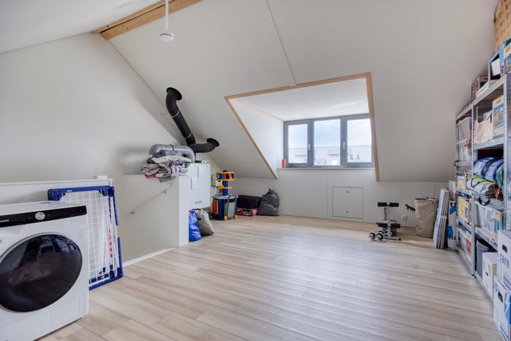 Foto 25 van Cedule 18