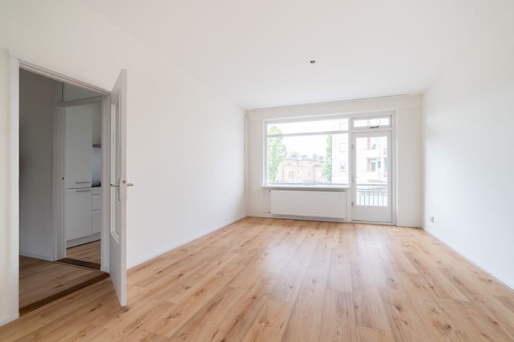 Foto 11 van Koningin Julianalaan 154