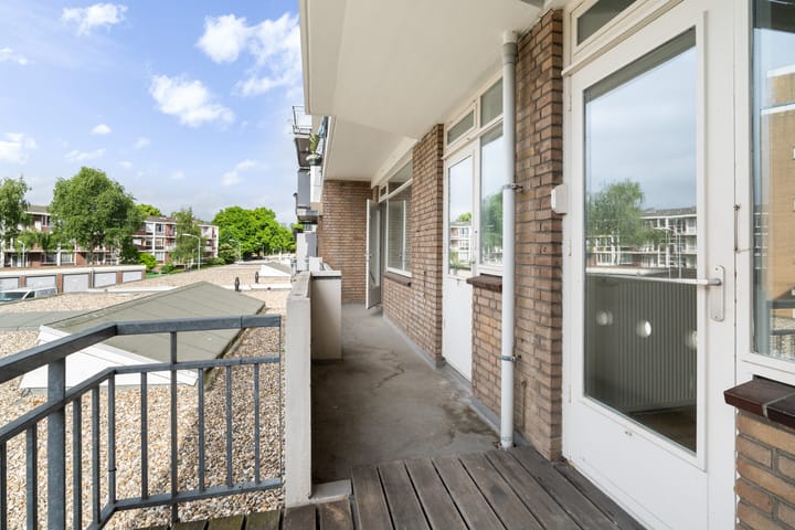 Foto 15 van Koningin Julianalaan 154