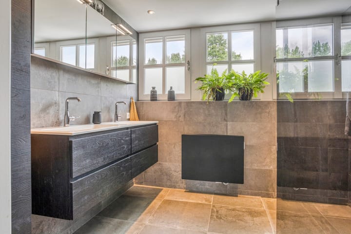 Photo 33 of Kleine Eng 25