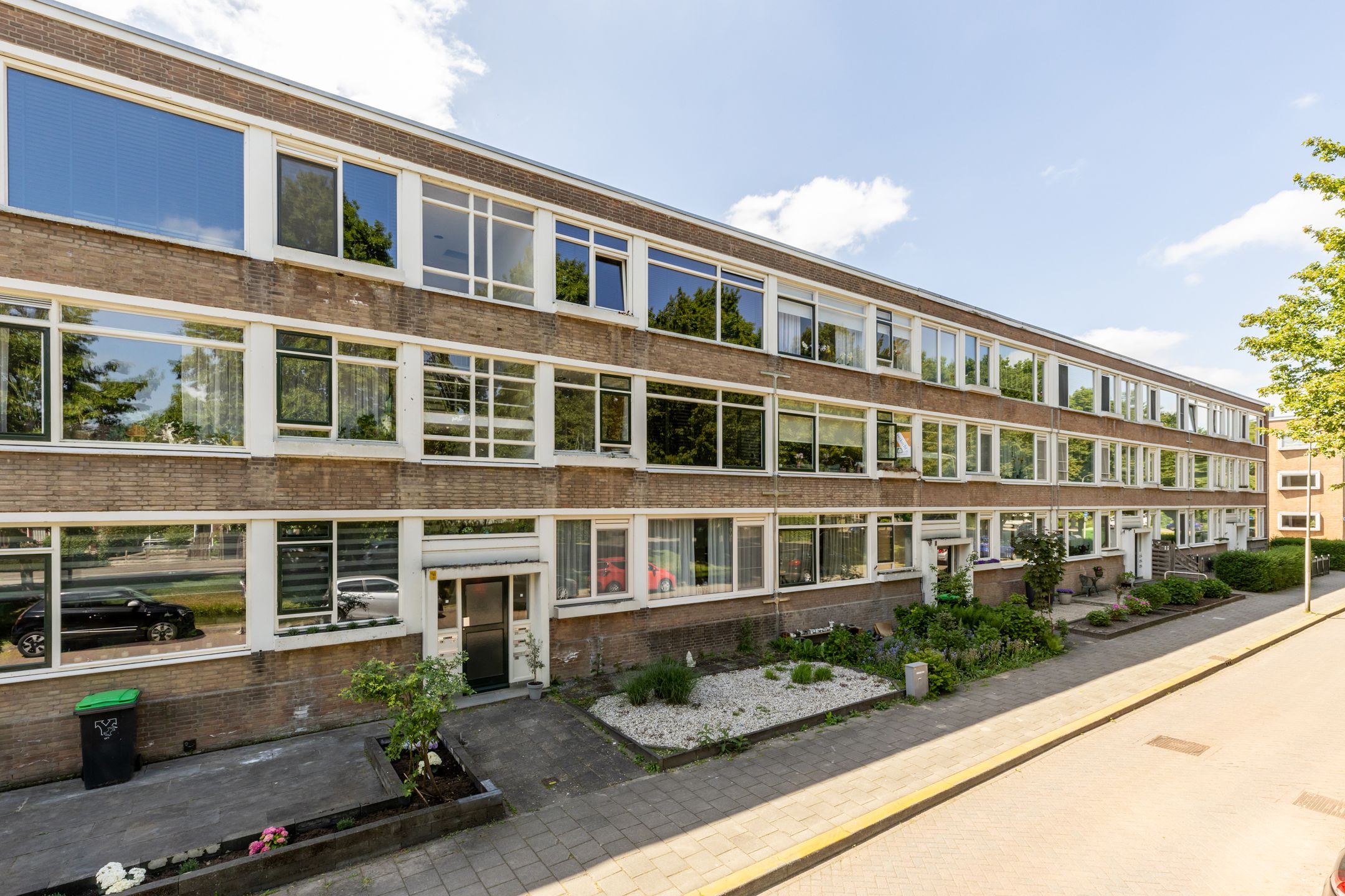 Photo 6 of Mecklenburgstraat 23