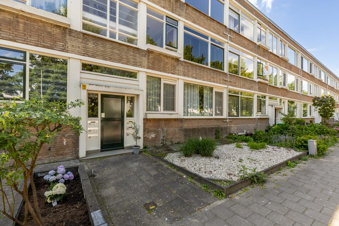 Photo 7 of Mecklenburgstraat 23