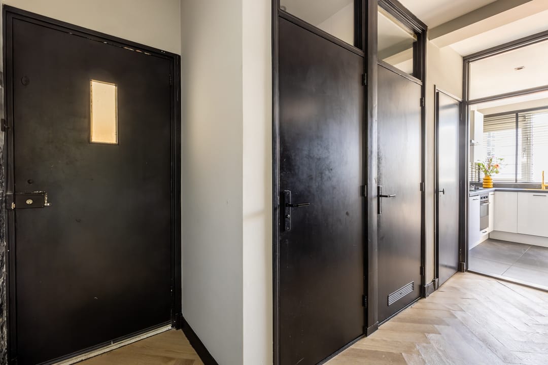 Photo 11 of Mecklenburgstraat 23