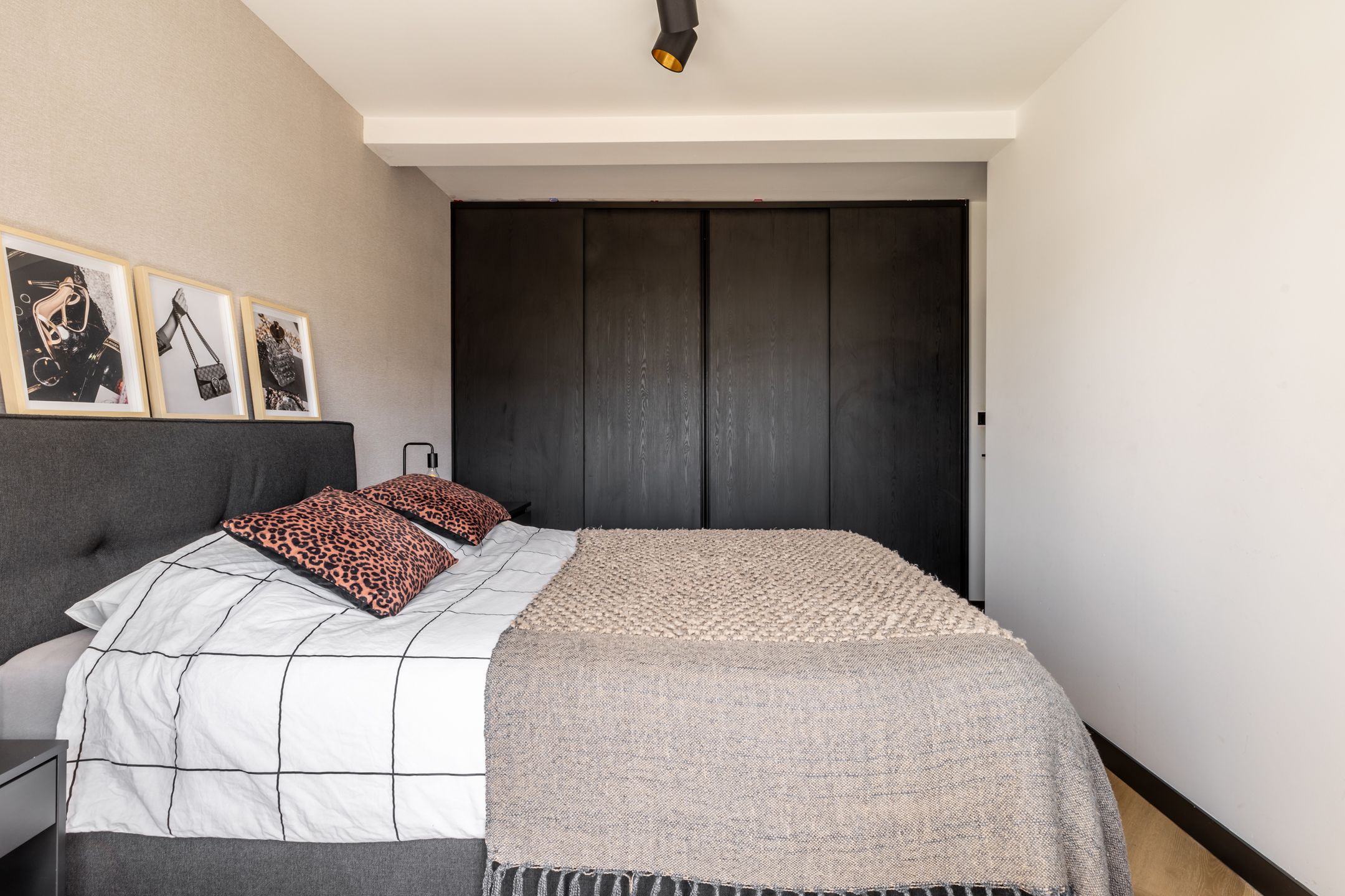 Photo 27 of Mecklenburgstraat 23