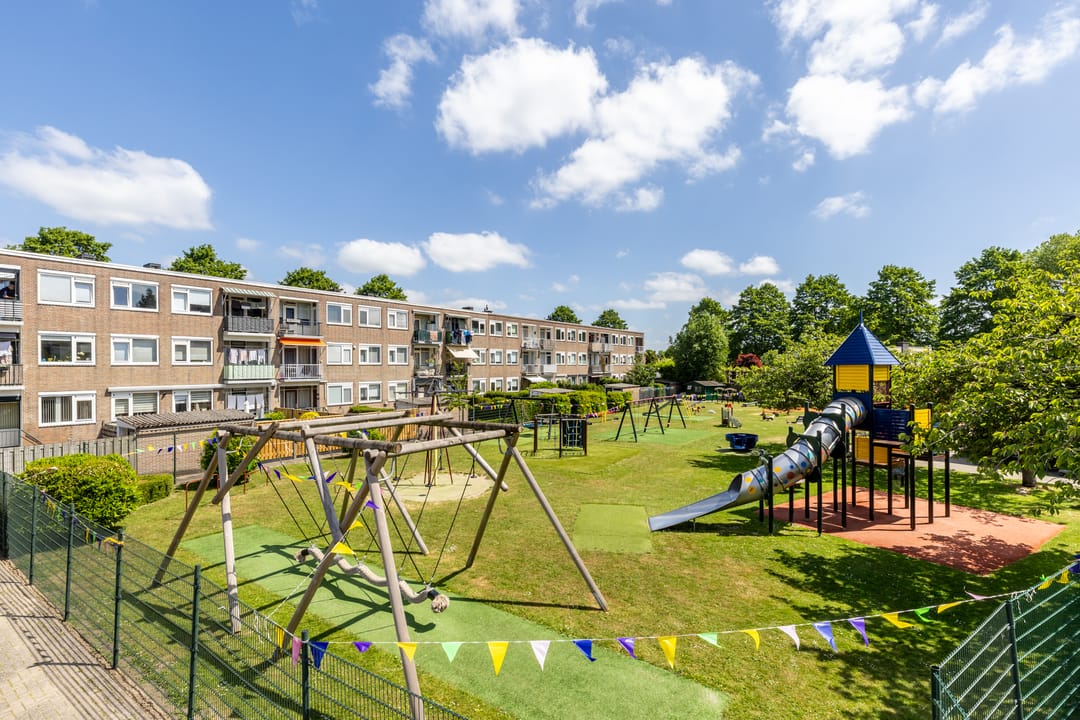 Photo 32 of Mecklenburgstraat 23