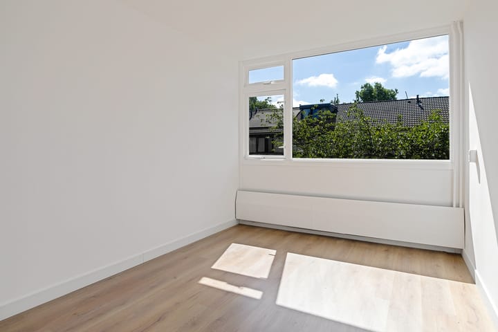 Photo 17 of Groenelaan 7