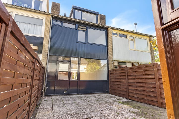 Photo 30 of Groenelaan 7