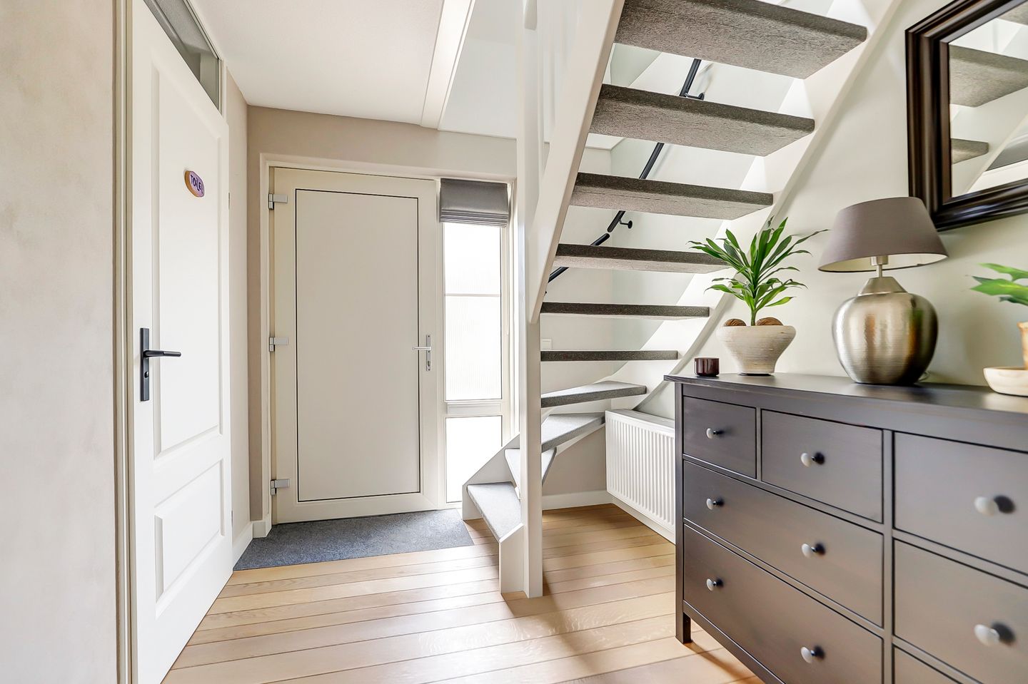 Foto 5 van Ada van Hollandstraat 10