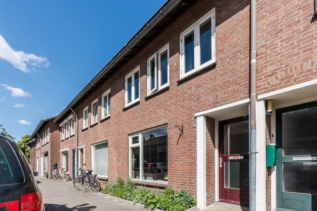 Foto 1 van van Gennipstraat 8