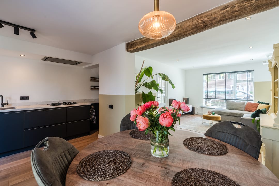 Foto 2 van van Gennipstraat 8