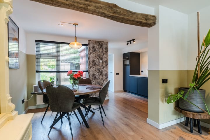 Foto 12 van van Gennipstraat 8