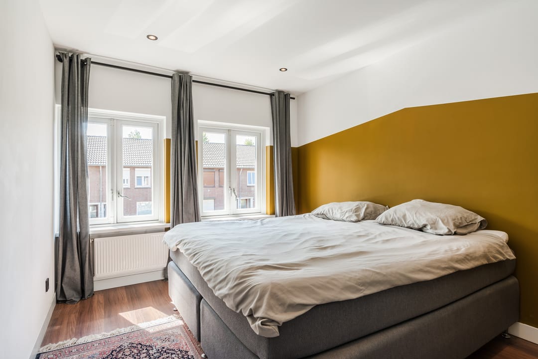 Foto 23 van van Gennipstraat 8