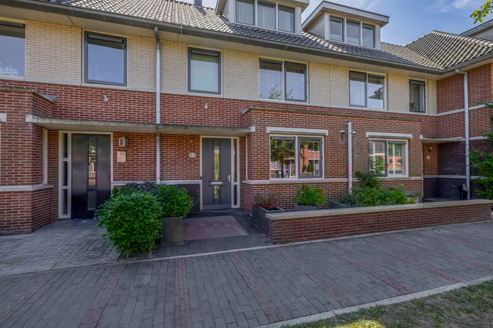 Foto 1 van Hof van Leiden 48