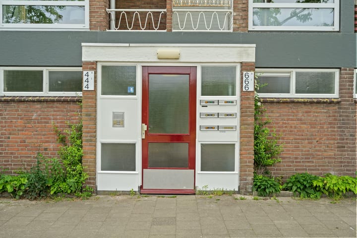 Foto 2 van Vechtplantsoen 6-2