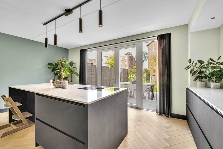 Foto 25 van Vierasser 83