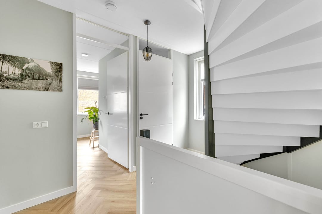 Photo 32 of Vierasser 83