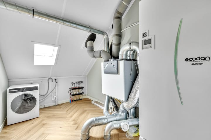 Foto 47 van Vierasser 83