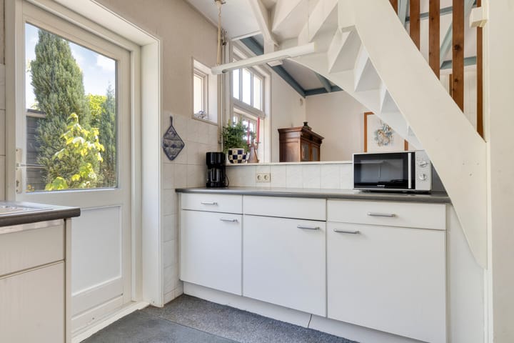 Foto 15 van Schoolstraat 14