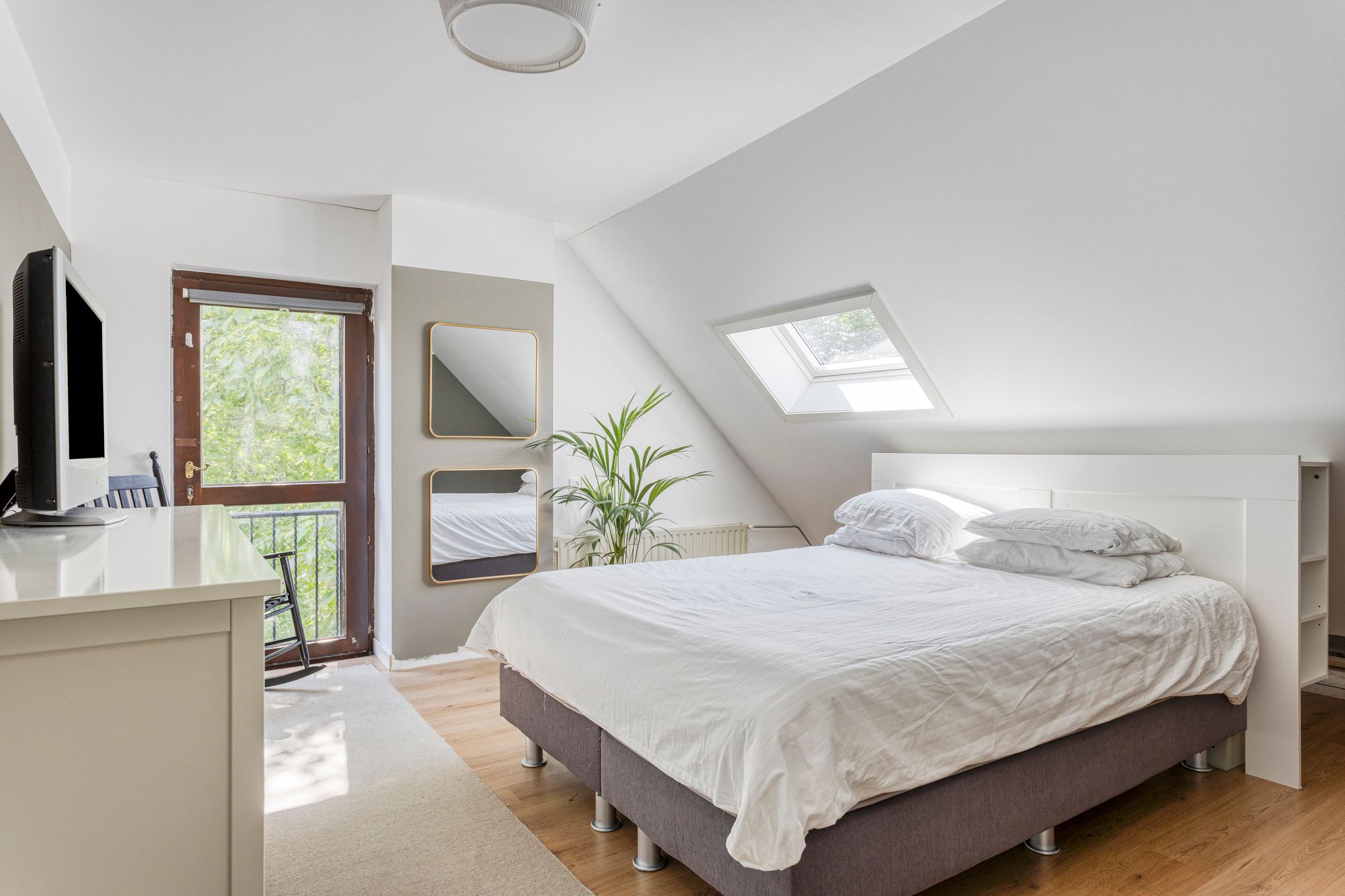 Photo 15 of Clingedijk 9