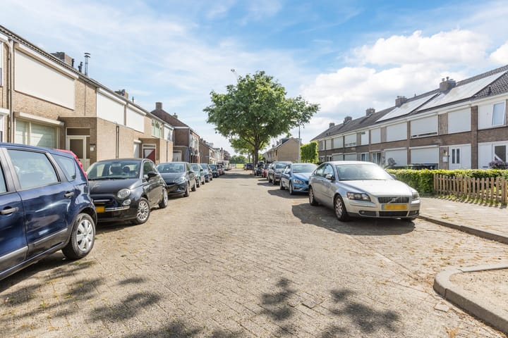 Foto 39 van Rijnlaan 38