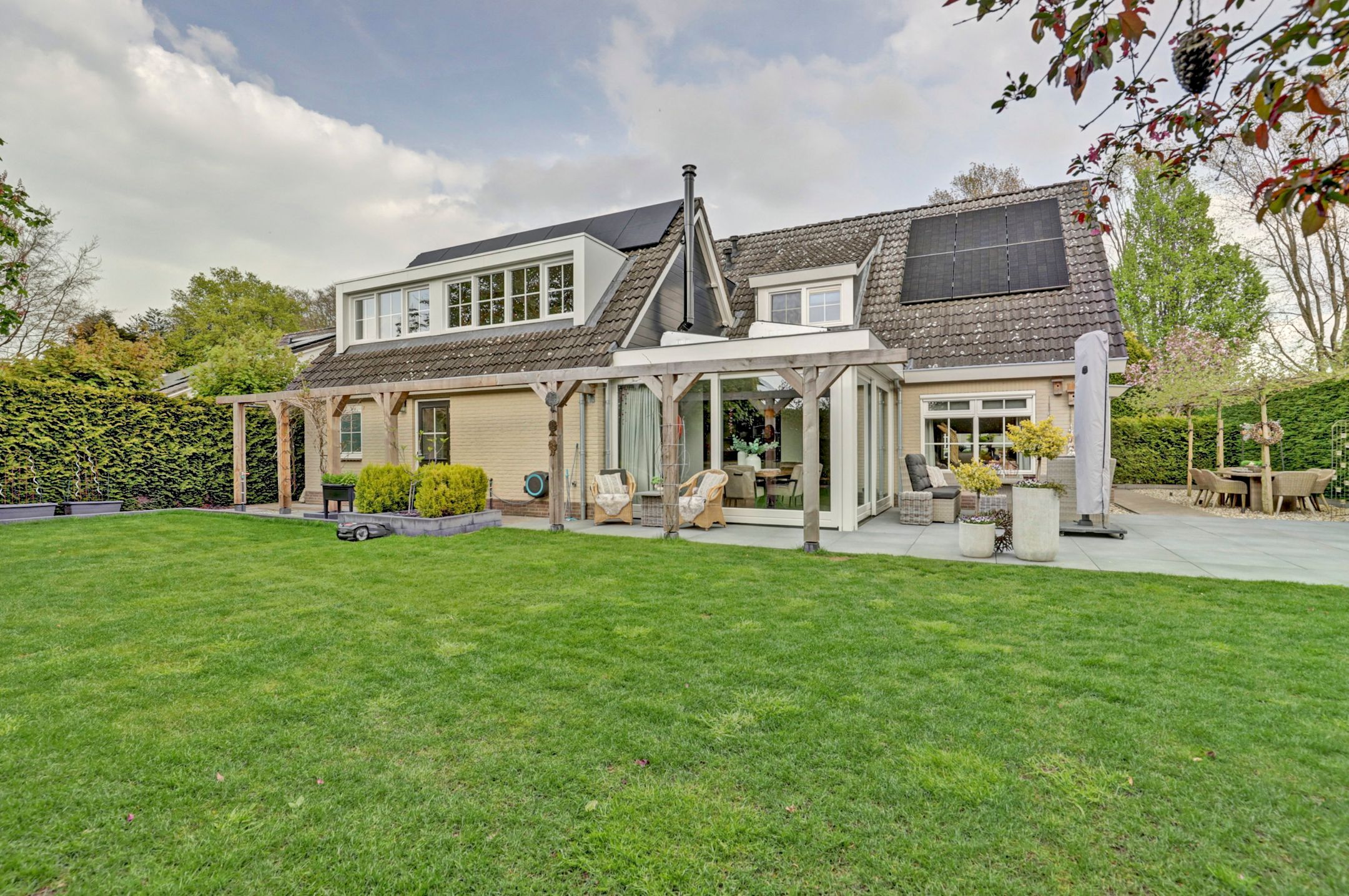 Foto 15 van Veenhuisweg 58