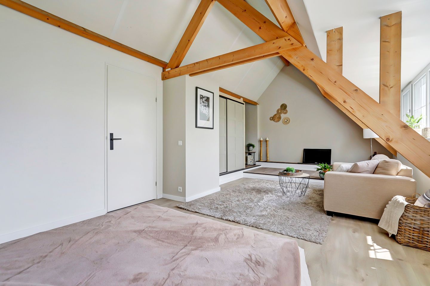 Foto 35 van Veenhuisweg 58