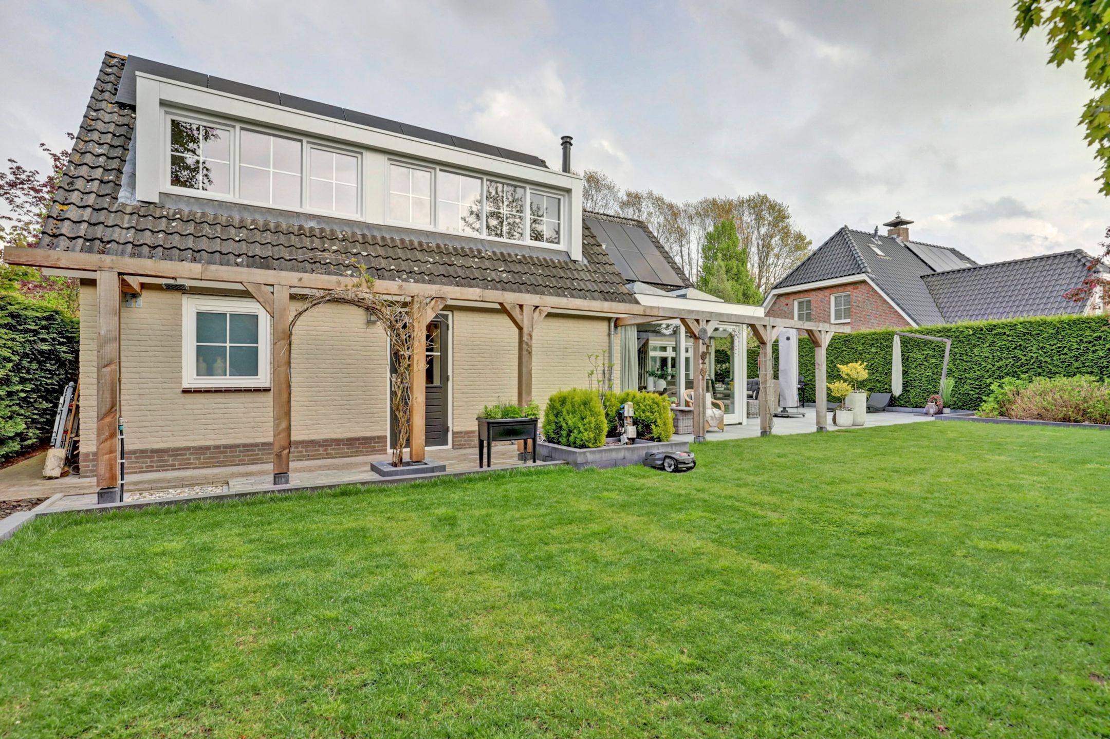 Foto 42 van Veenhuisweg 58