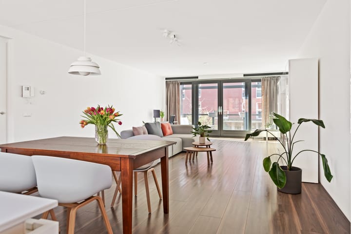 Foto 11 van Voorsterbeeklaan 60