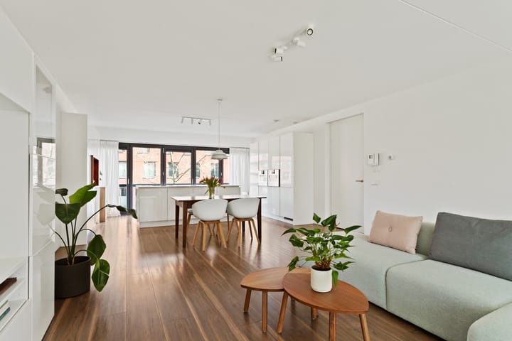 Foto 12 van Voorsterbeeklaan 60