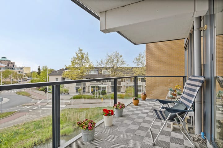 Photo 4 of Brahmsstraat 134