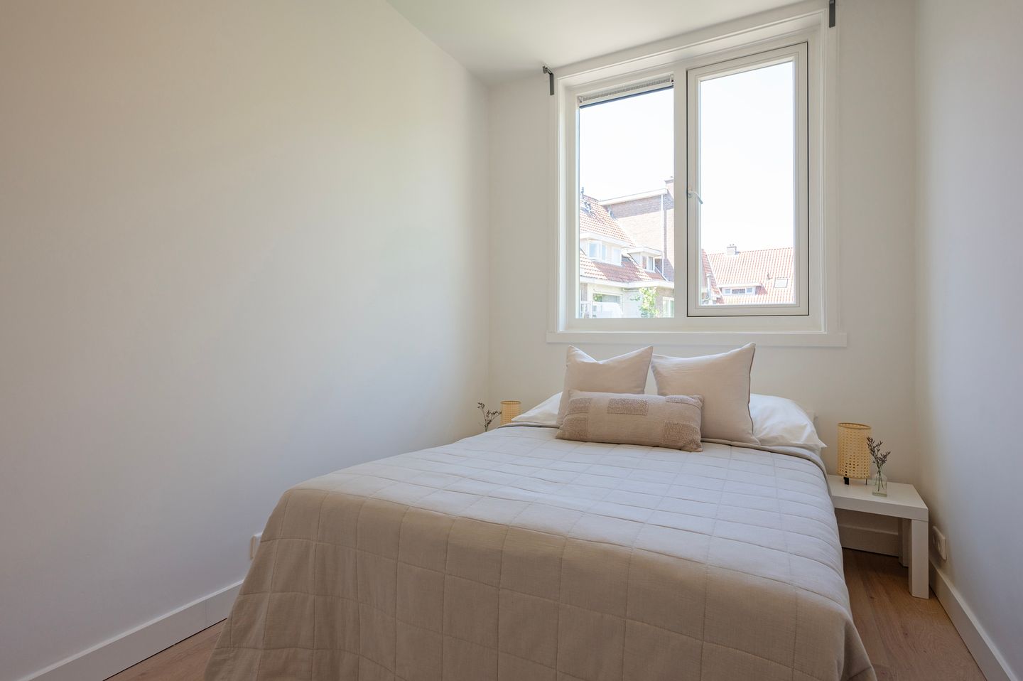 Foto 35 van Leliestraat 34