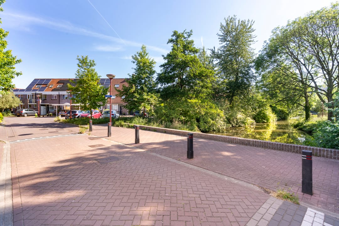 Photo 32 of Putter 5