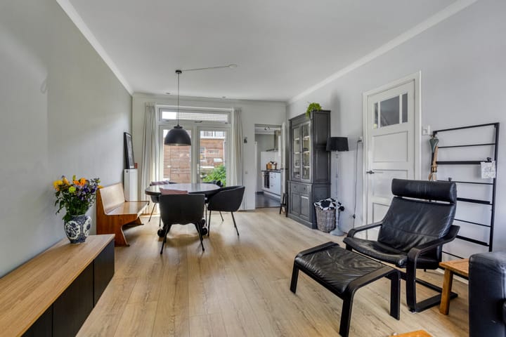 Foto 9 van Monnikstraat 40