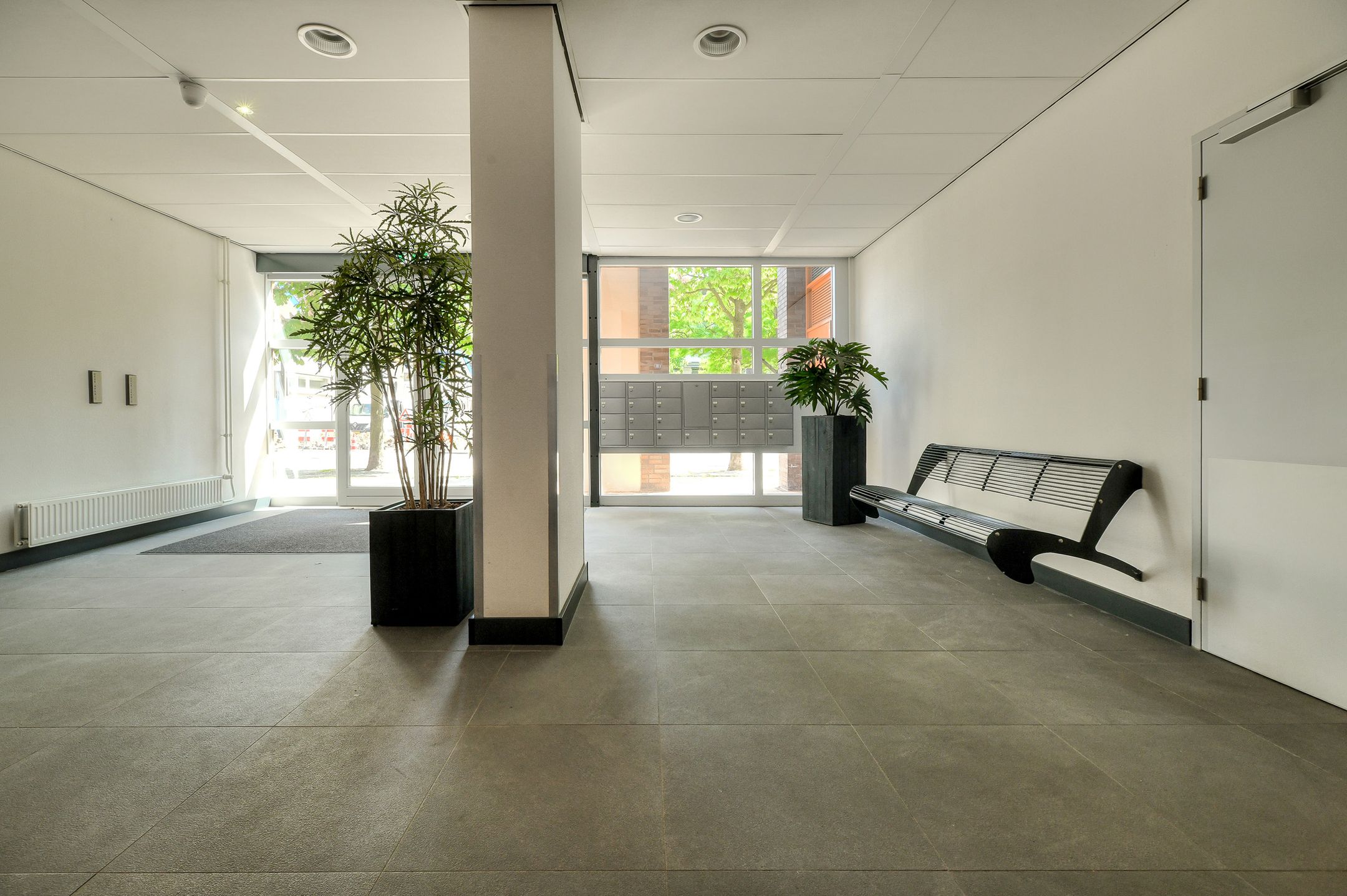 Photo 6 of Middellaan 58