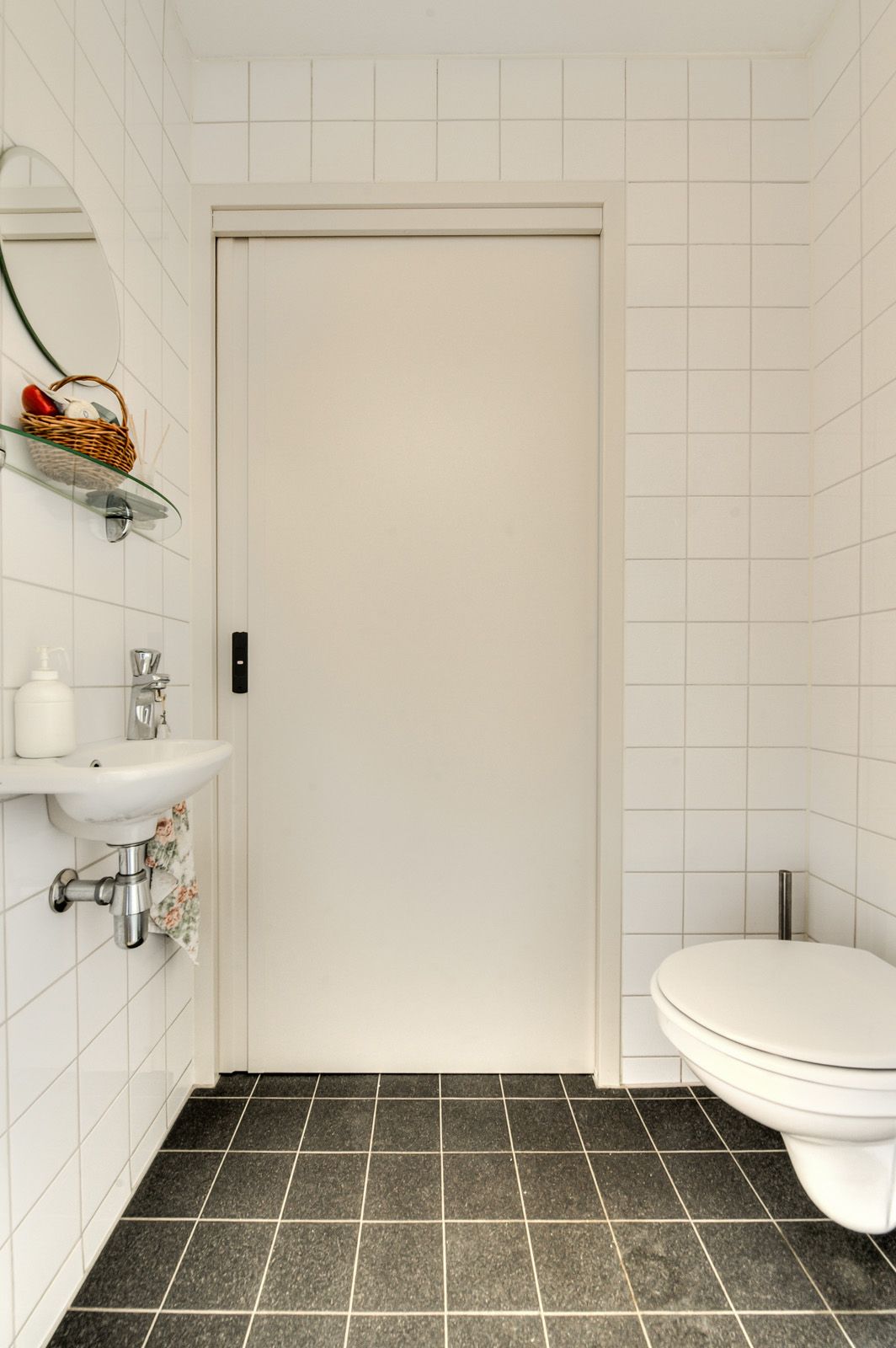 Photo 12 of Middellaan 58