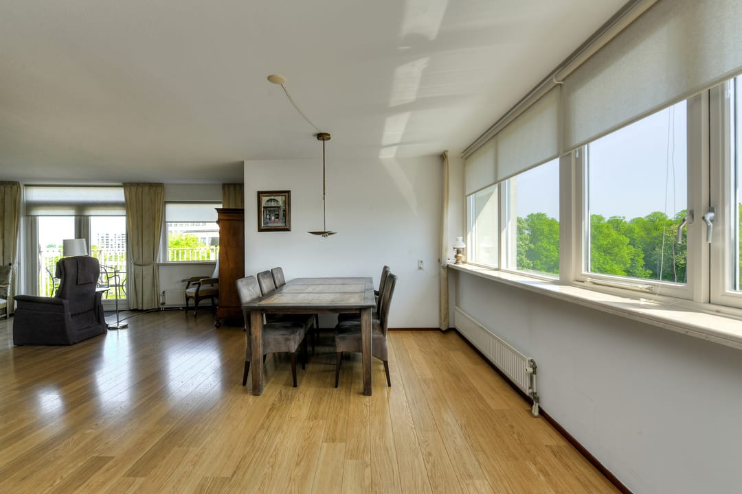 Photo 31 of Middellaan 58