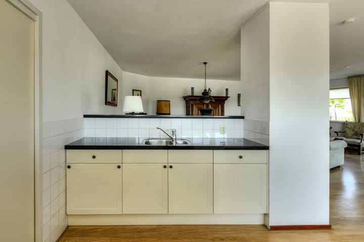 Foto 33 van Middellaan 58