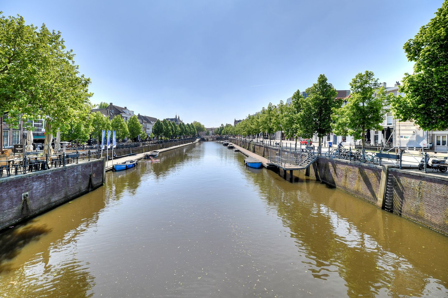 Photo 40 of Middellaan 58