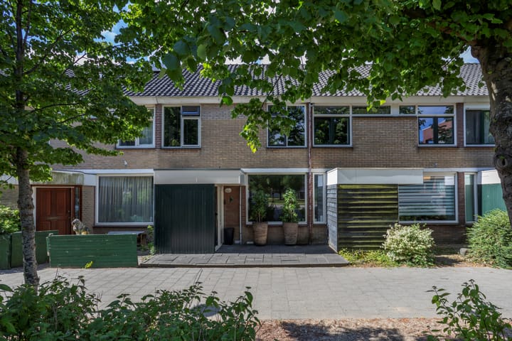 Foto 1 van Maasstraat 12