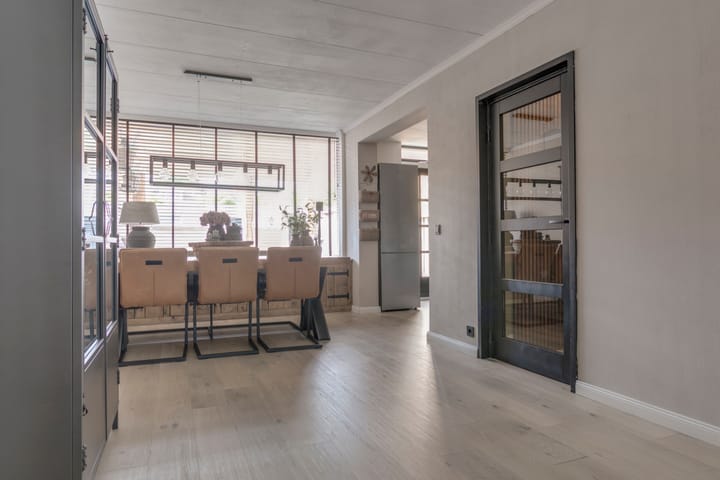 Foto 12 van Maasstraat 12