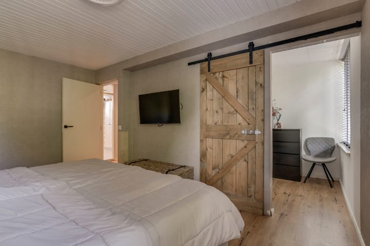 Foto 24 van Maasstraat 12