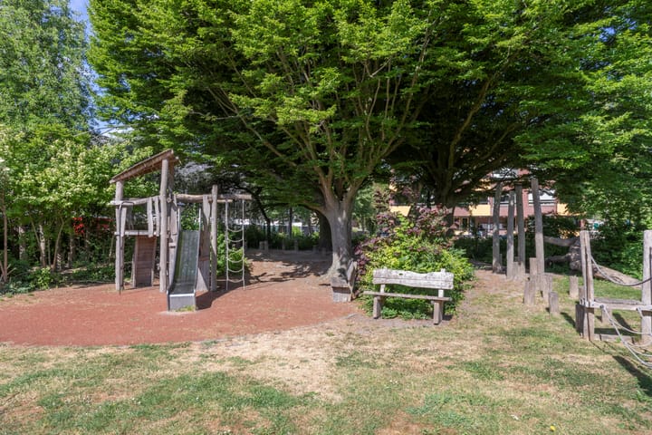 Foto 42 van Maasstraat 12