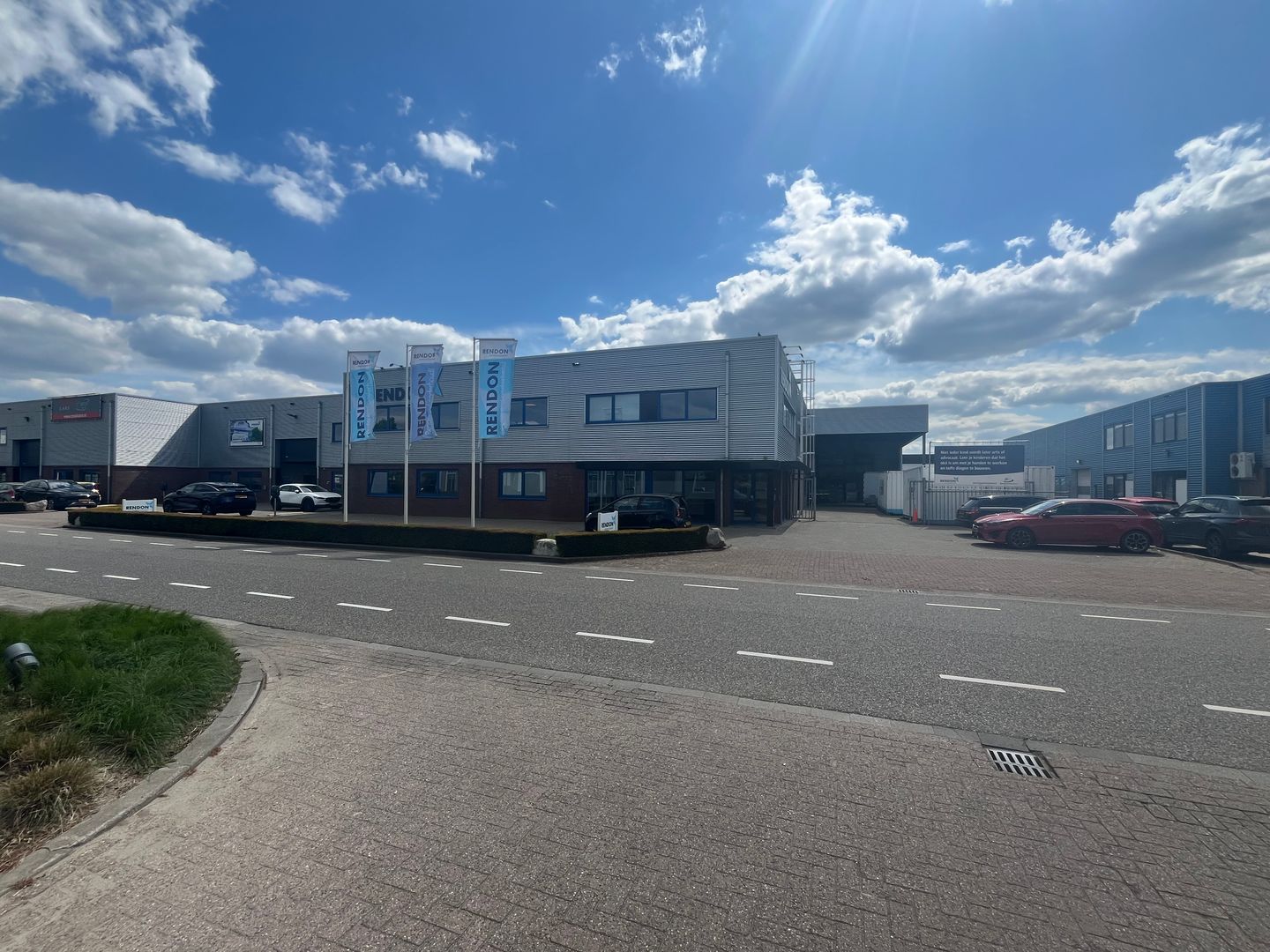 Bekijk foto 1 van Vierlinghstraat 10