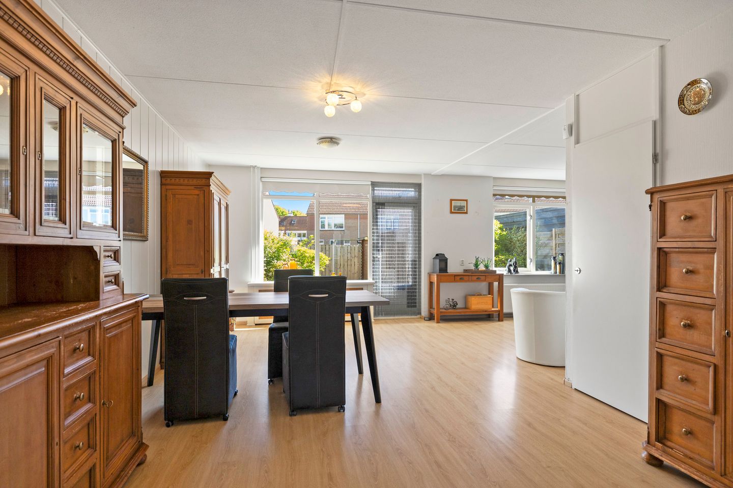 Foto 5 van Wierbalg 1210