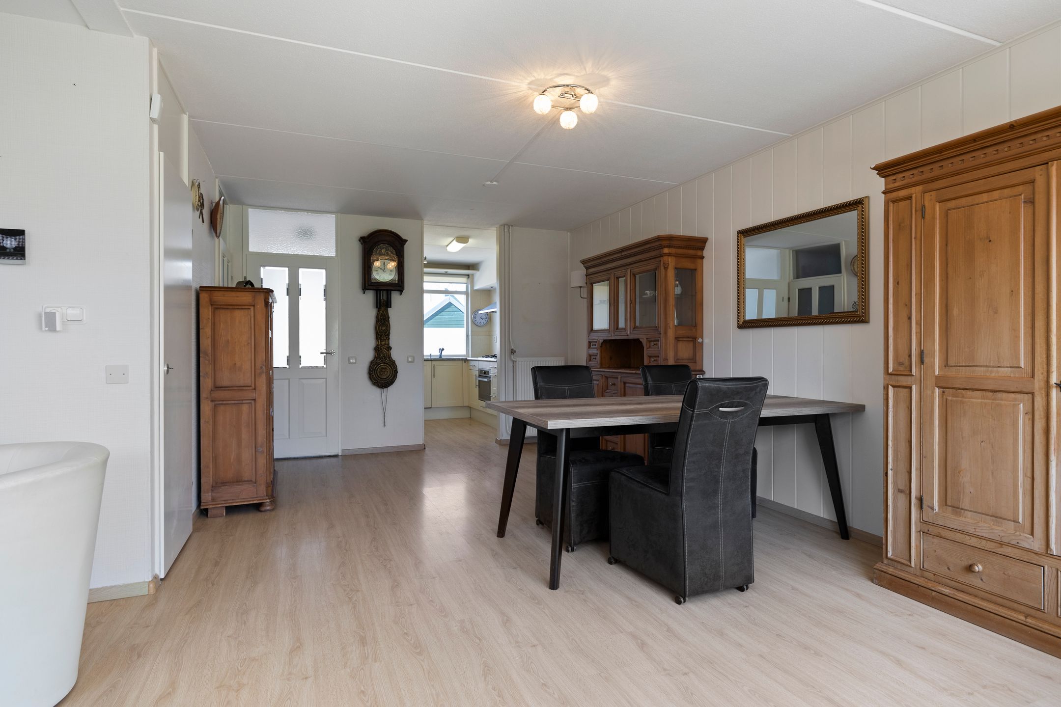 Foto 6 van Wierbalg 1210