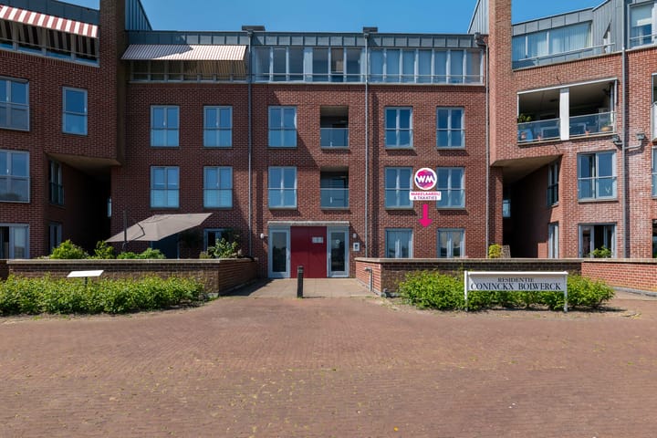 Photo 2 of Willem- en Maryplein 11