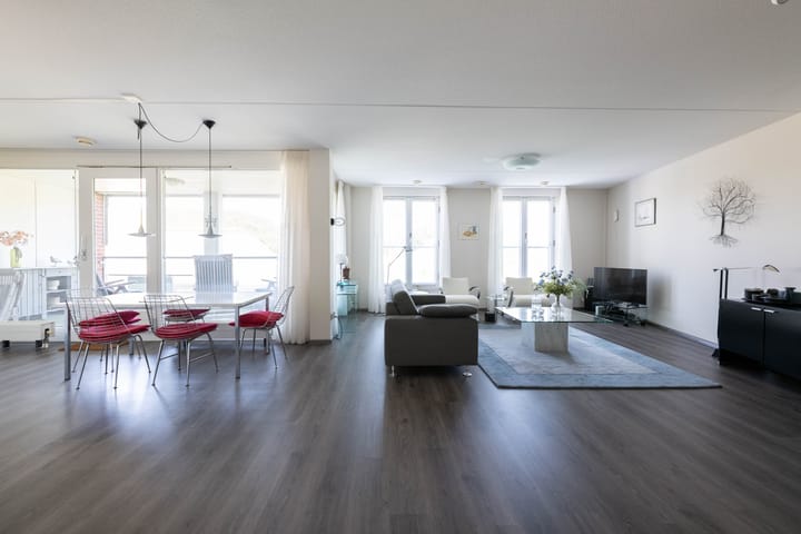 Photo 5 of Willem- en Maryplein 11