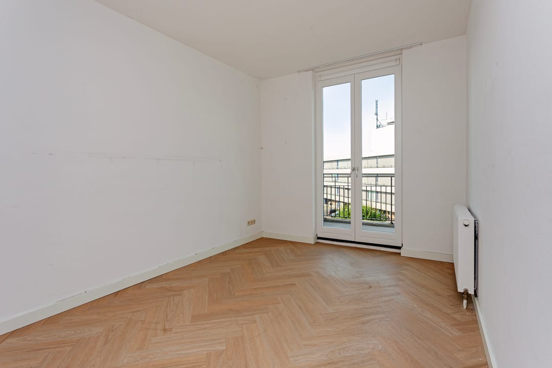 Foto 11 van Dr. R. van Lutterveltstraat 38